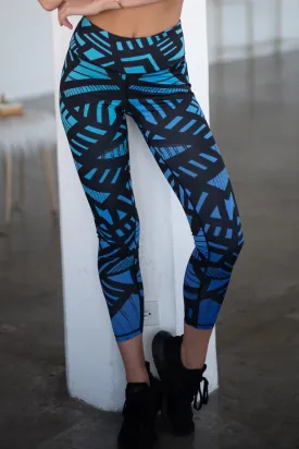 A Bold Move Geo Print Active Leggings