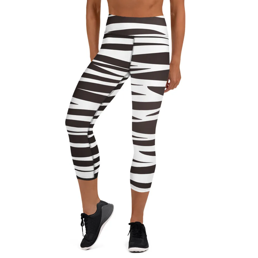 Black and White Yoga Capri Leggings Fitness Leggings, lioness-love