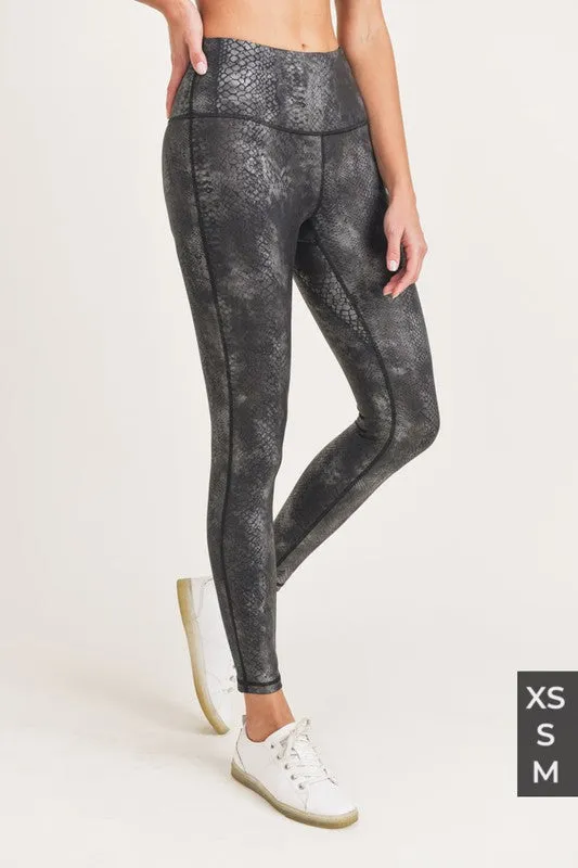 Raw Moda Black Grey Snake Foil Print Highwaist Leggings