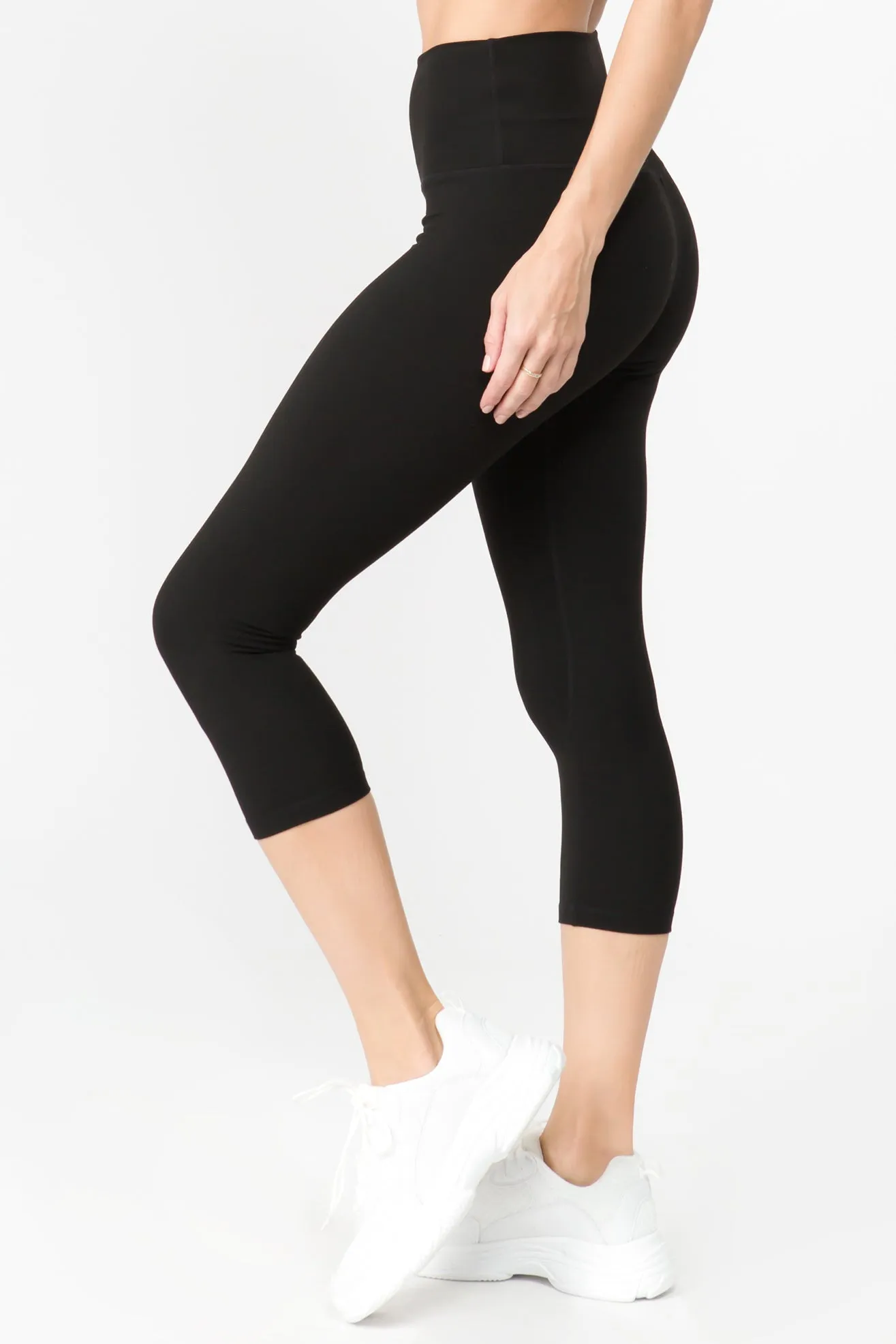 SUPER SOFT Active Capri Legging